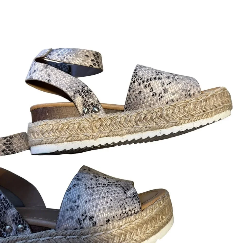SODA Sandals Snake‎ Print Grey 7 Womens Espadrille Platform Ankle Strap